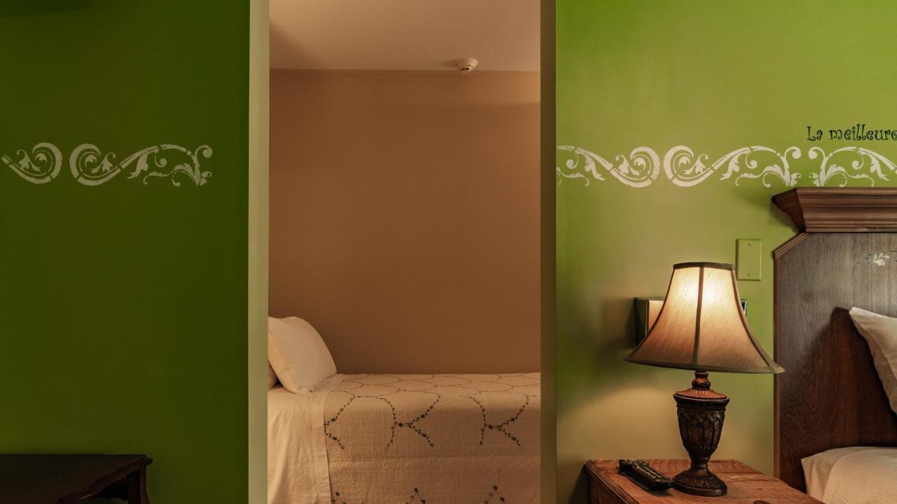 Akamaraska Hotel 4*